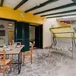 Casa Eva A *